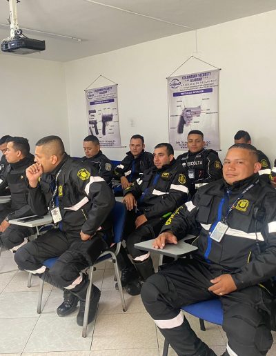 Entrenamiento en polígono de seguridad